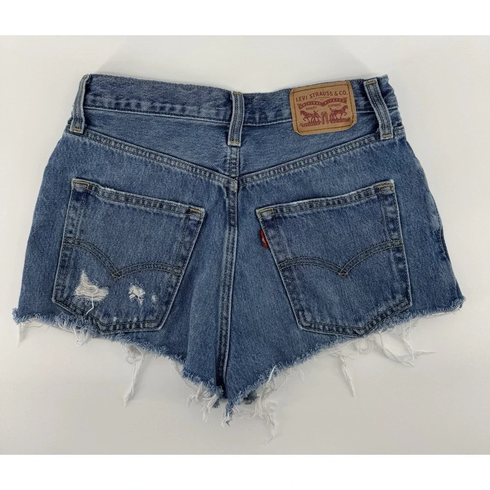 Levi's '94 Baggy Women's High Rise Cut Off Denim Shorts Distressed Size 26W